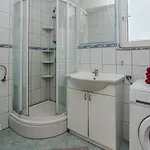 Apartment With Parking Space - 18582 *