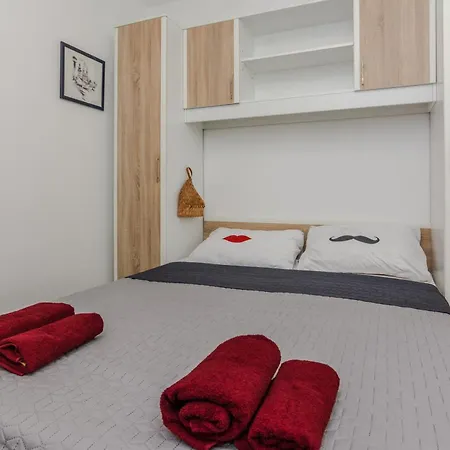 With A Parking Space - 18582 Apartment *