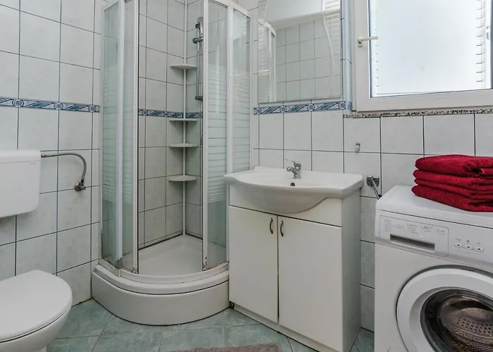 Апартаменты With Parking Space - 18582 *